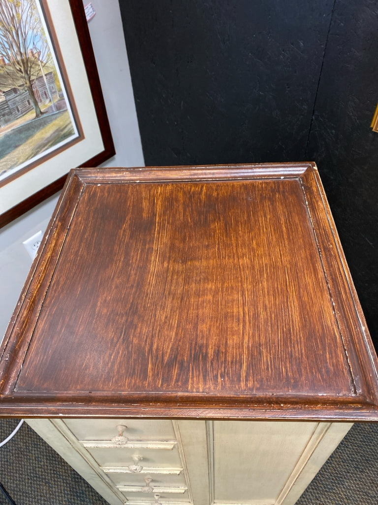 Cream Misc. Furniture