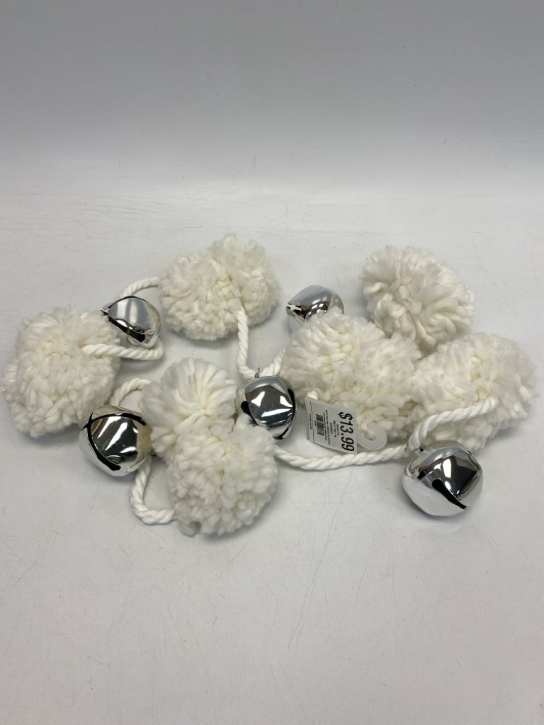 NWT White Silver Jingle Bell Christmas