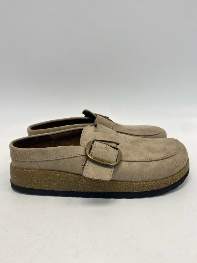 NWOT White Mountain US Shoe Size 8 Brown Buckle(s) Flats