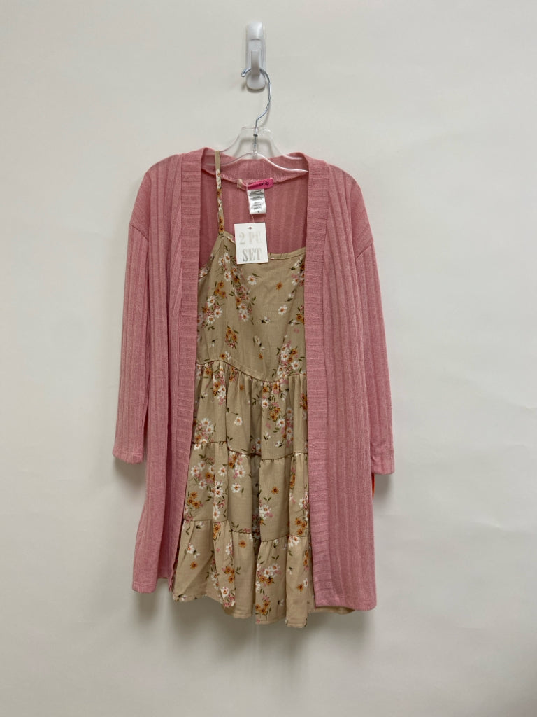 NWT SIZE 8 Pink Tan/White Girl&