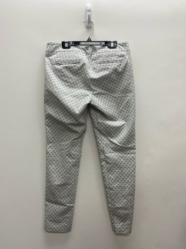 Crosby Size 4 Gray White Print Ladies Pants