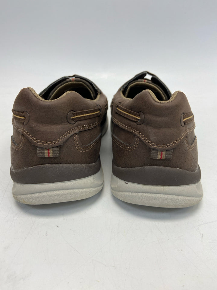 Free 2 Fly Size 9 Brown Men&
