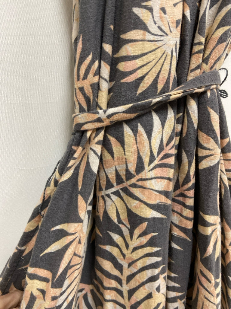 FAHERTY Size M Gray Peach/White Leaves Sleeveless Ladies Dress