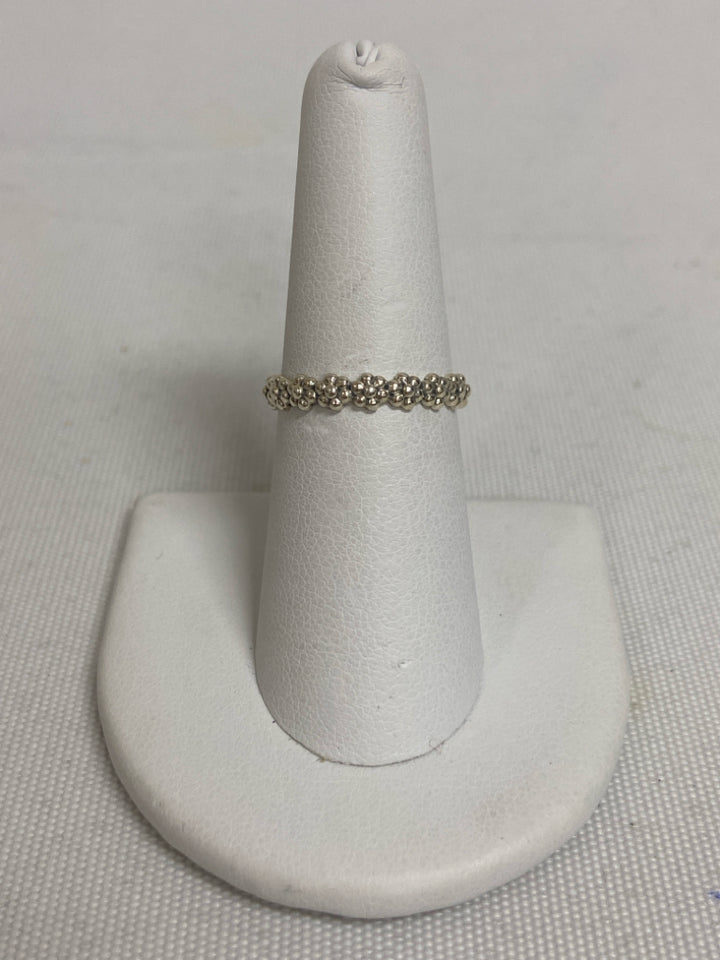 Pandora Silver Flowers Ring