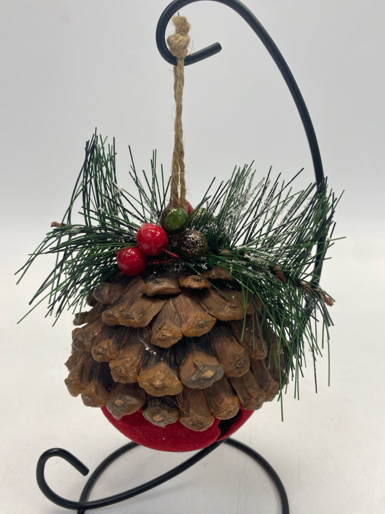 Red Brown Ornaments