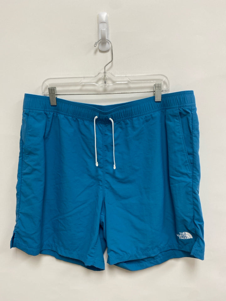 North Face Size XL Turquoise Pull-on Men&