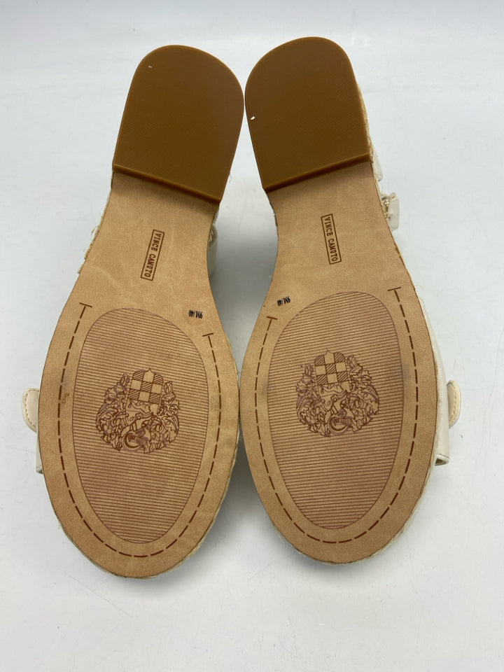 NWOT VINCE CAMUTO  Size 9 Cream Buckle(s) Sandals