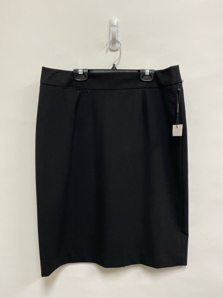 NWT Calvin Klein Size 12 Black Ladies Skort