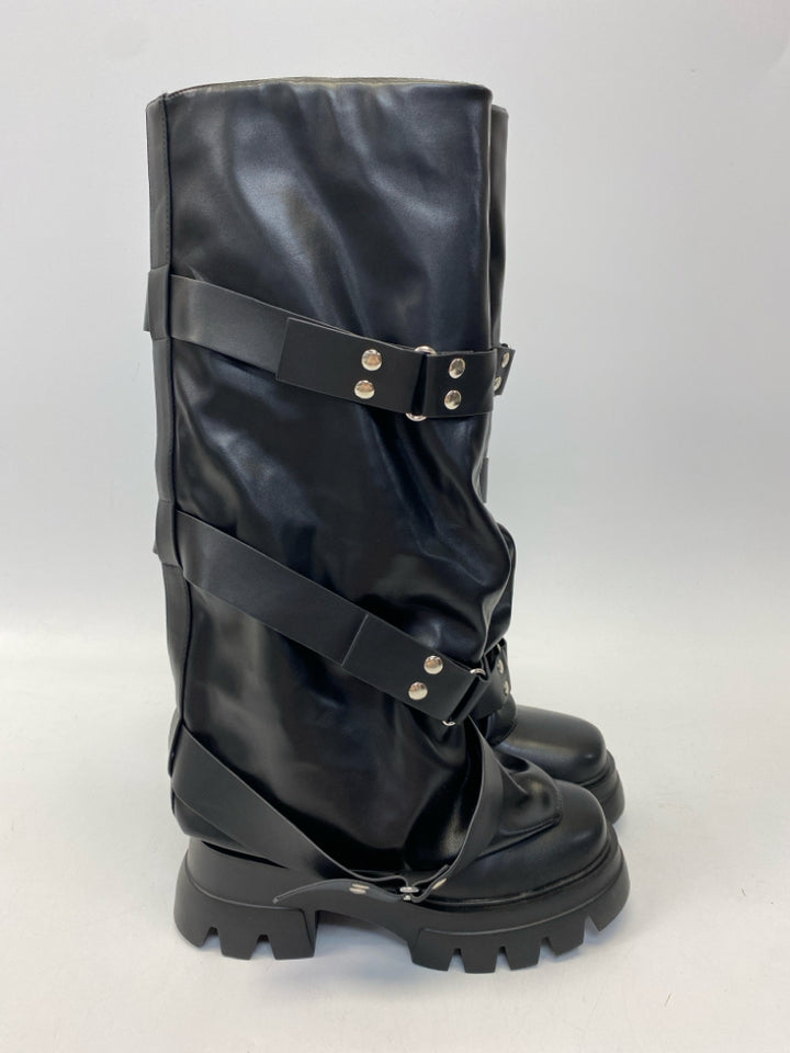 NWOT  Size 7 Black Boots