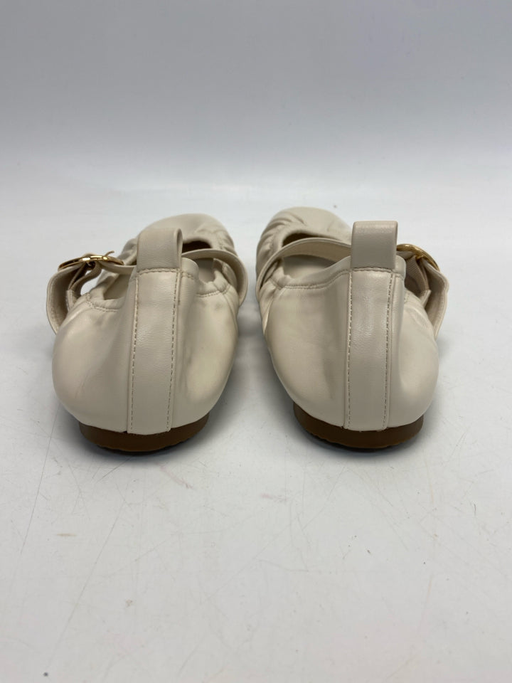 Size 10 Cream Flats