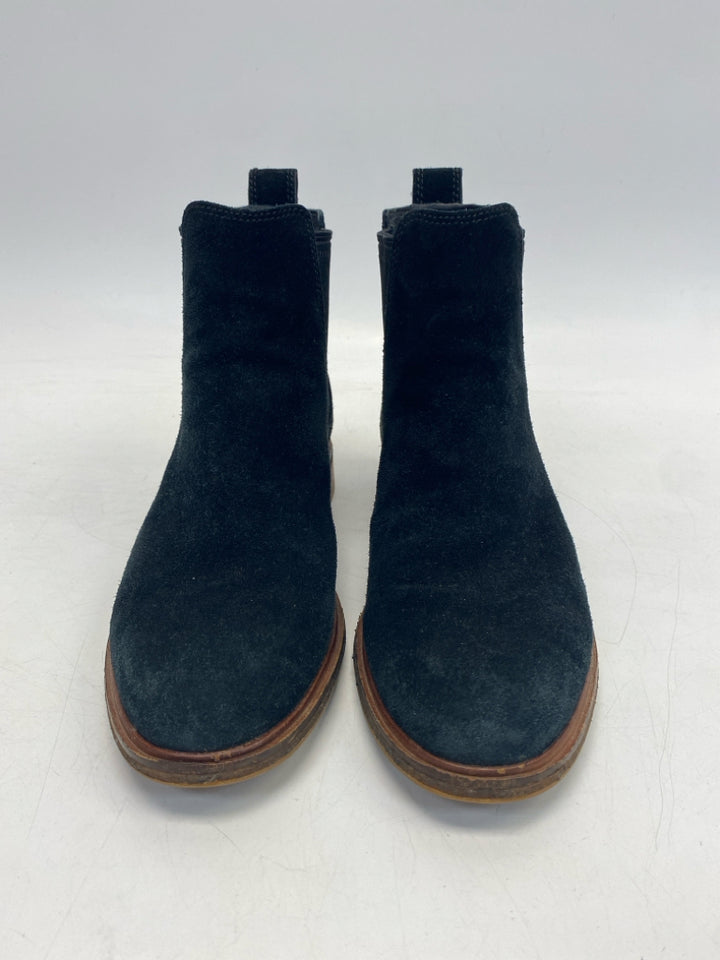 Clarks US Shoe Size 9 Black Suede Boots