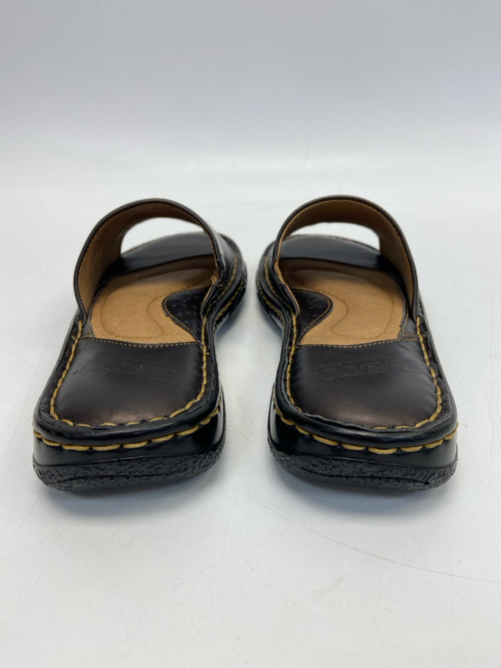 NWOT Born  Size 7 Bronze Sandals