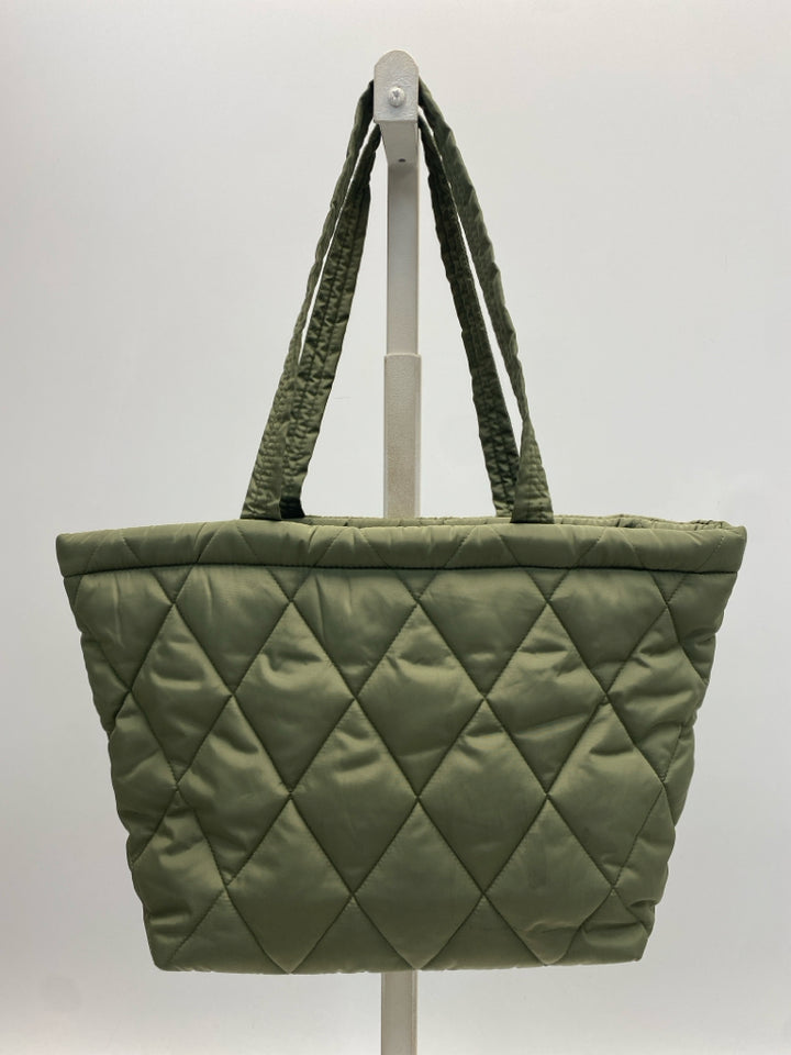 Vera Bradley Sage Quilted Nylon Handbag