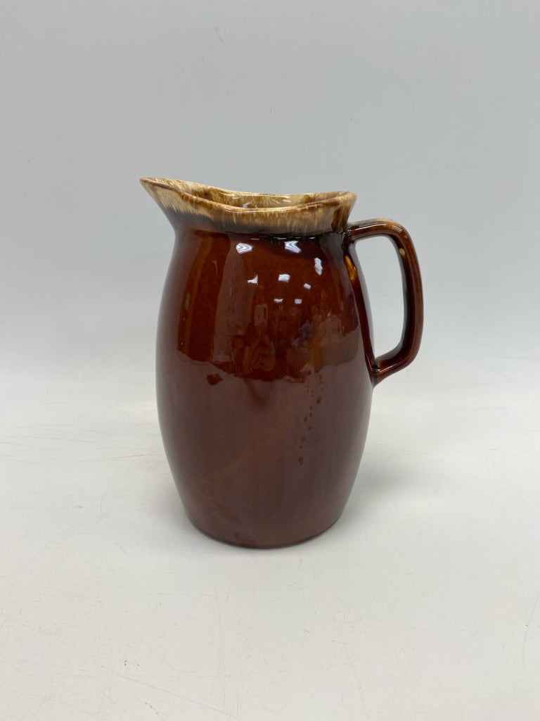 Brown Pitcher