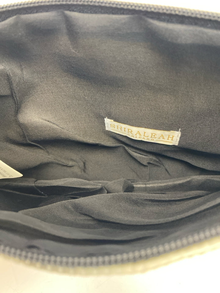 NWT Shiraleah Black Cream Make-up Bag
