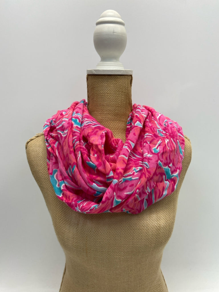 LILLY PULITZER Pink Aqua/White Print Scarf