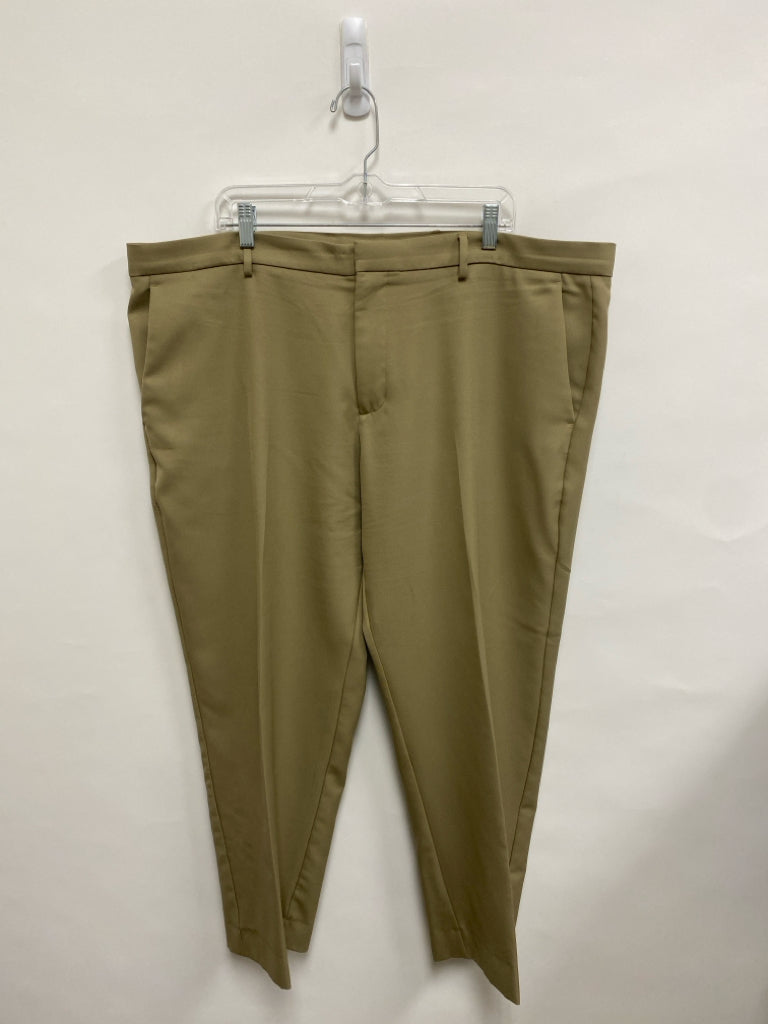 Perry Ellis Size 42 Khaki Men&