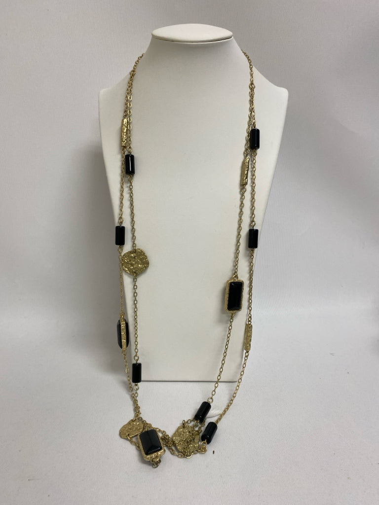 NWT Chico&