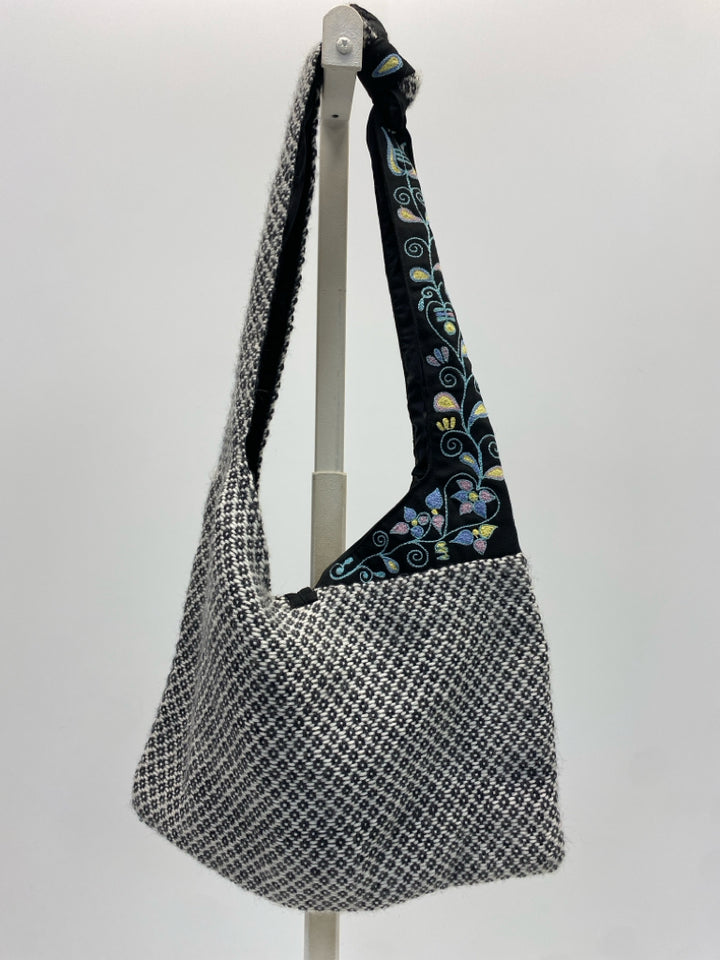 NWT White Black Print Handbag