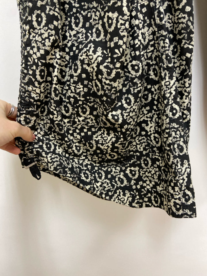 Anthropologie Size L Black Cream Shapes Wide Leg Ladies Pants
