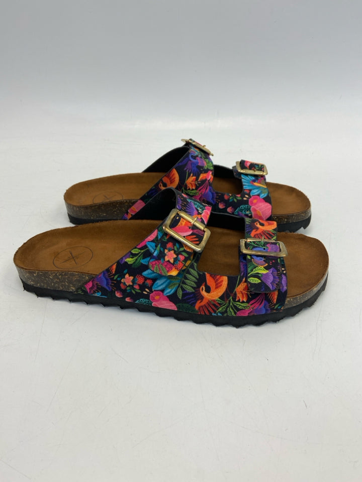 Inkkas  Size 10 Black Multi-Color Flower(s) Sandals