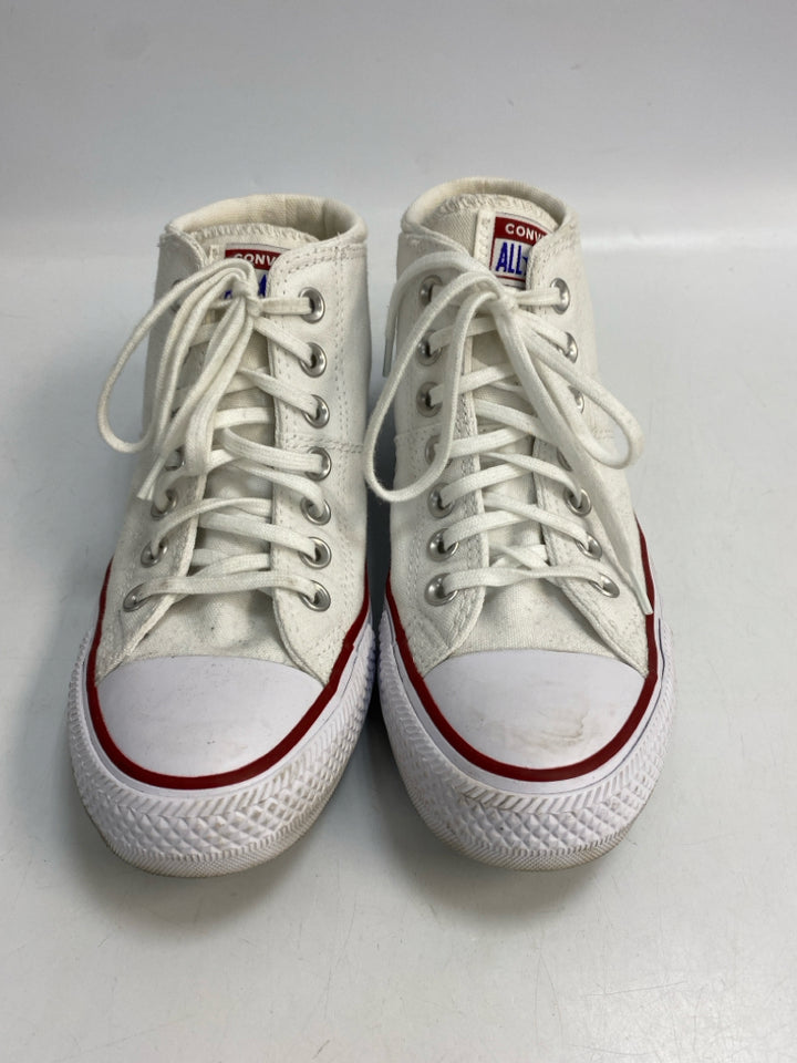 Converse  Size 7 White Sneakers