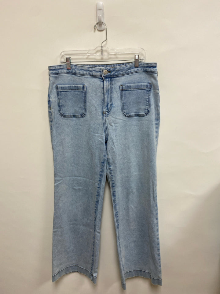 Lauren Conrad  SIZE  16 Pale Blue Wide Leg Plus Size Jeans