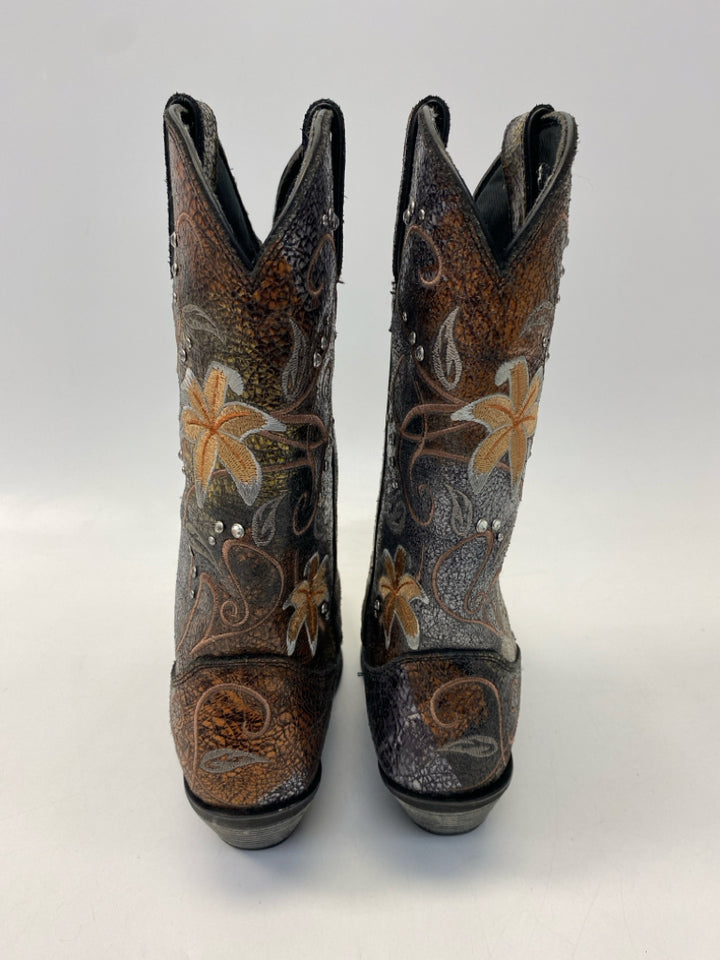 Durango  Size 9 Multi-Color Embroidered Boots