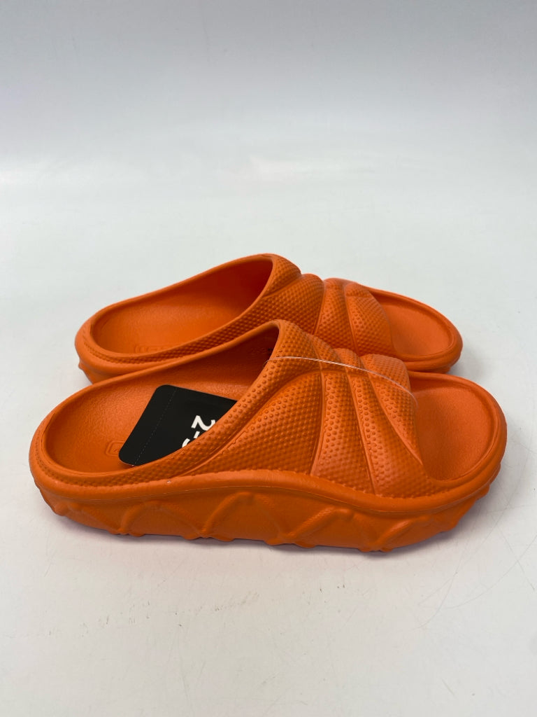 NWT And1 SIZE 2/3 Orange Boy&