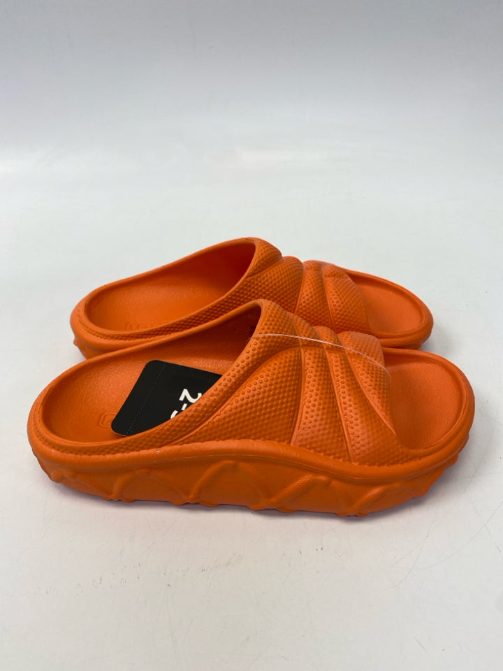 NWT And1 SIZE 2/3 Orange Boy&