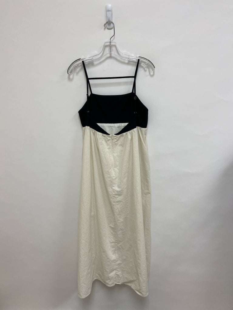 Size L Black Cream Color Block Sleeveless Ladies Dress