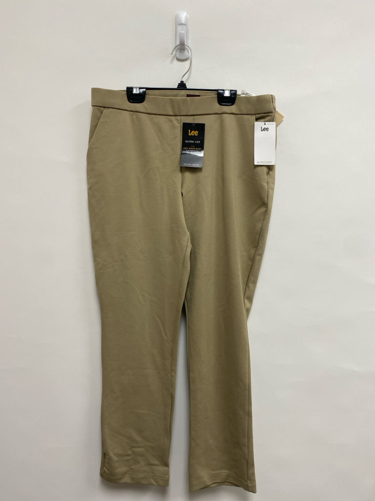 NWT Lee Size 10 Beige Pull-on Ladies Pants