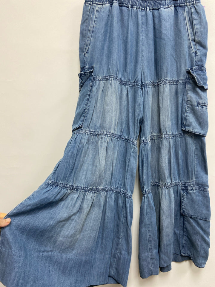 Oli &amp; Hali Size M Blue Pocket(s) Tiered Ladies Pants