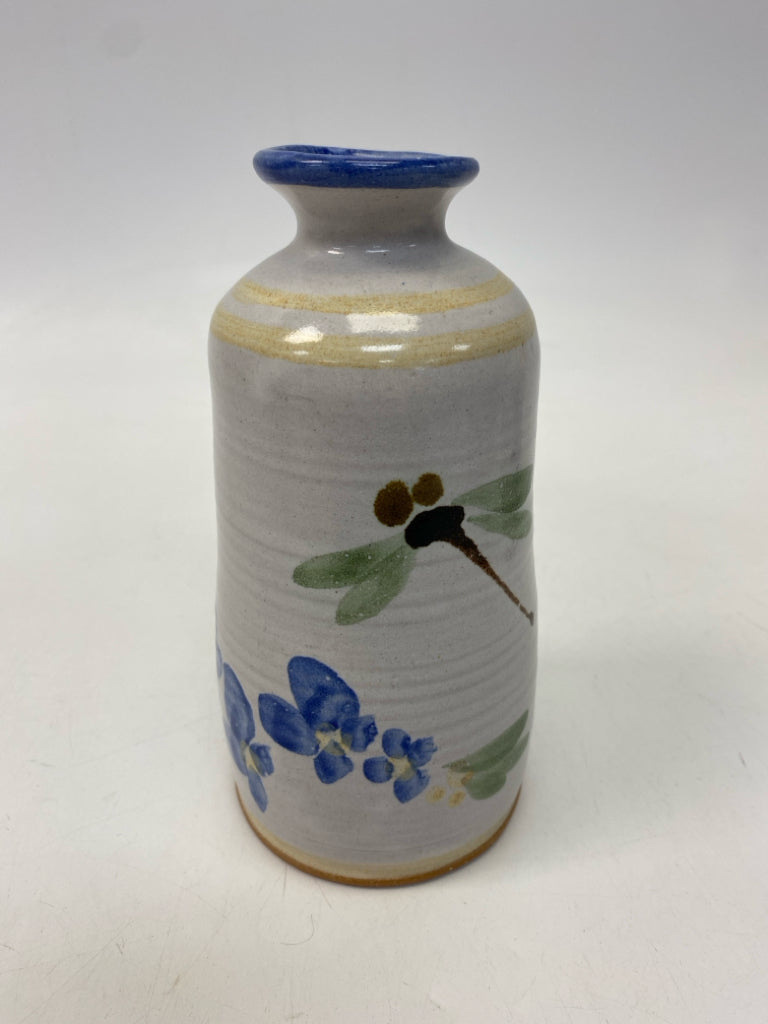 Cream/Blue Multi Color Floral Pottery