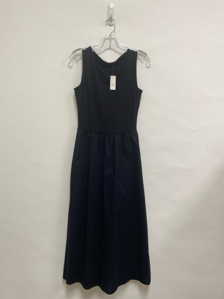 NWT Gap Size S Black Sleeveless Ladies Dress