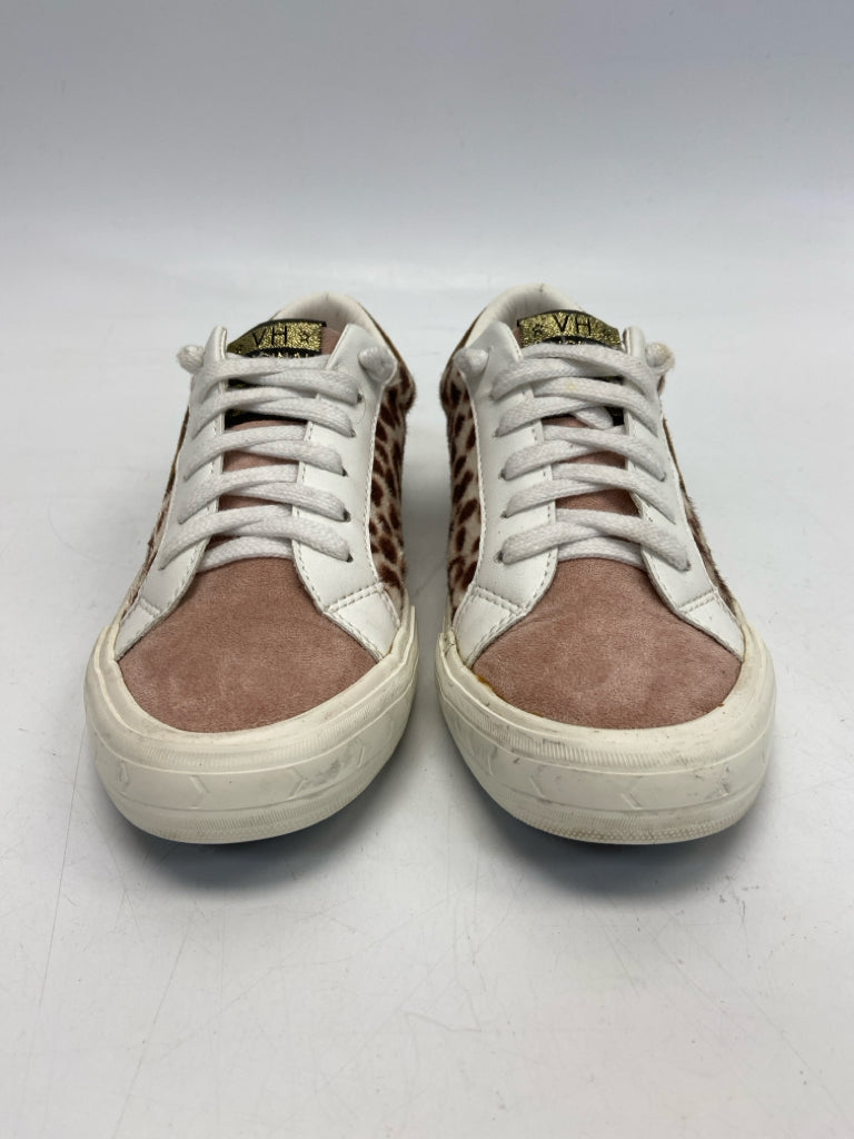 Vintage Havana  Size 6 White/Brown Pink Animal Print Sneakers