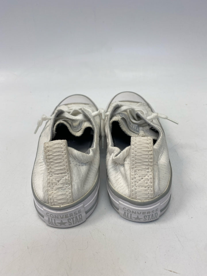 Converse US Shoe Size 6 White Sneakers