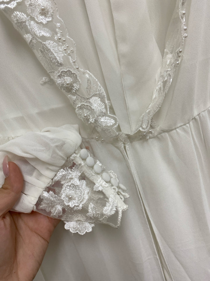 Size XS White Lace Ladies Misc. Lingerie