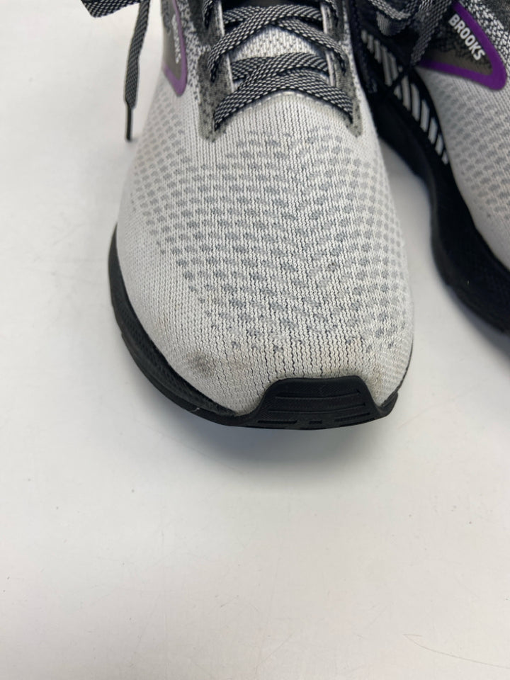 Brooks  Size 8.5 Gray Purple/Blk Lace-up Sneakers