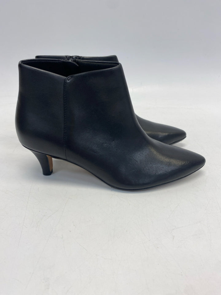 Clarks US Shoe Size 6.5 Black Side Zipper Boots