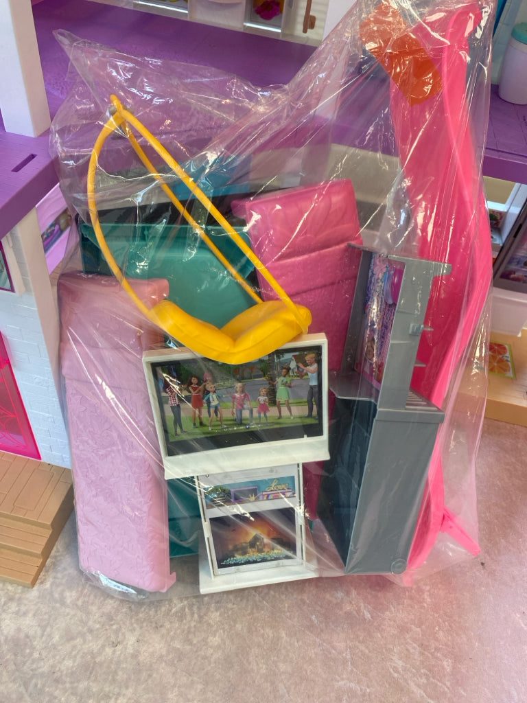 Barbie Dollhouse