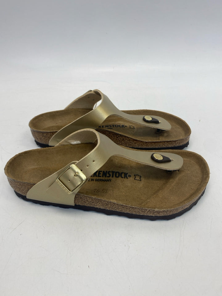 NWT Birkenstock  Size 7 Gold Sandals