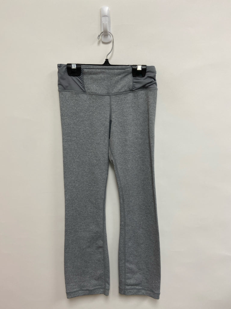 Lululemon Size 4 Gray Heather Cropped Athletic Leggings