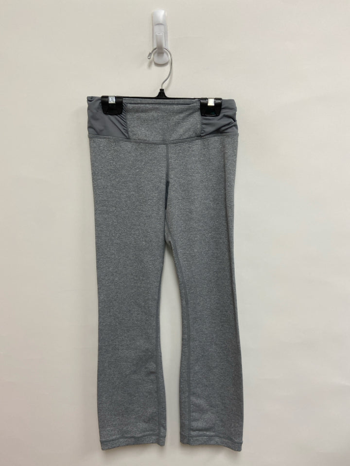 Lululemon Size 4 Gray Heather Cropped Athletic Leggings