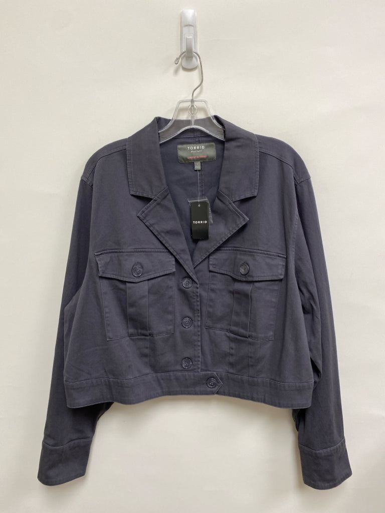 NWT Torrid  SIZE  1X Dark Gray Button Down Plus Size Jacket