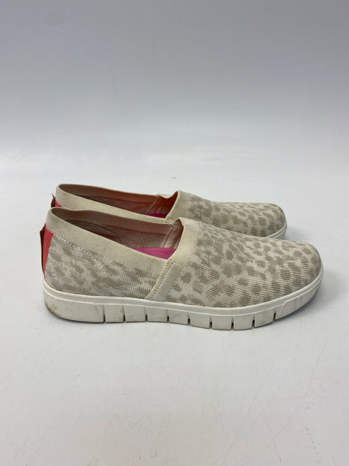 Ryka  Size 9 Cream Sneakers