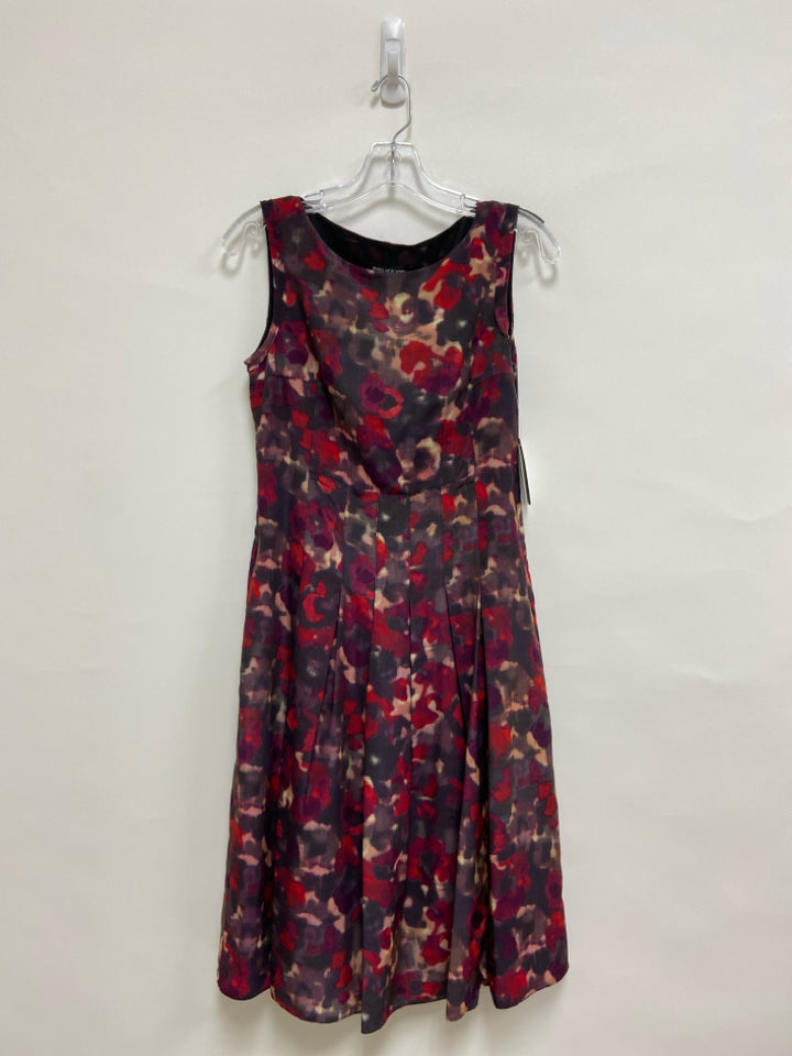 NWT Jones New York Size 4 Purple Red/Black Sleeveless Ladies Dress
