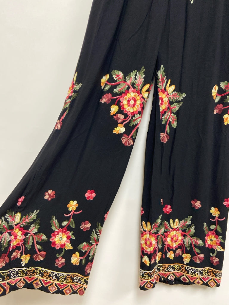 NWT Size M Black Multi Color Flowers Embroidered Ladies Pants