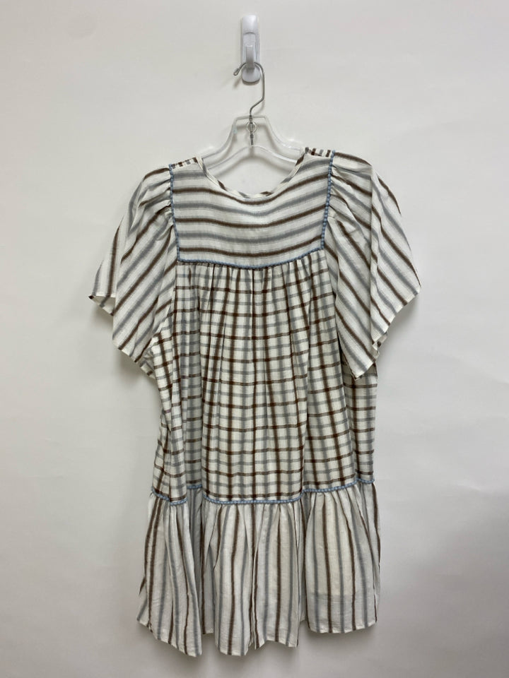 NWT GiGiO Size M Cream Gray/Brown Texture Button Up Ladies Dress