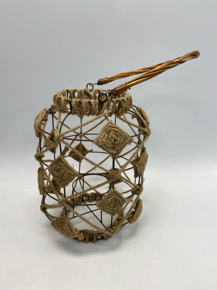 Natural Ropes Metal Lantern